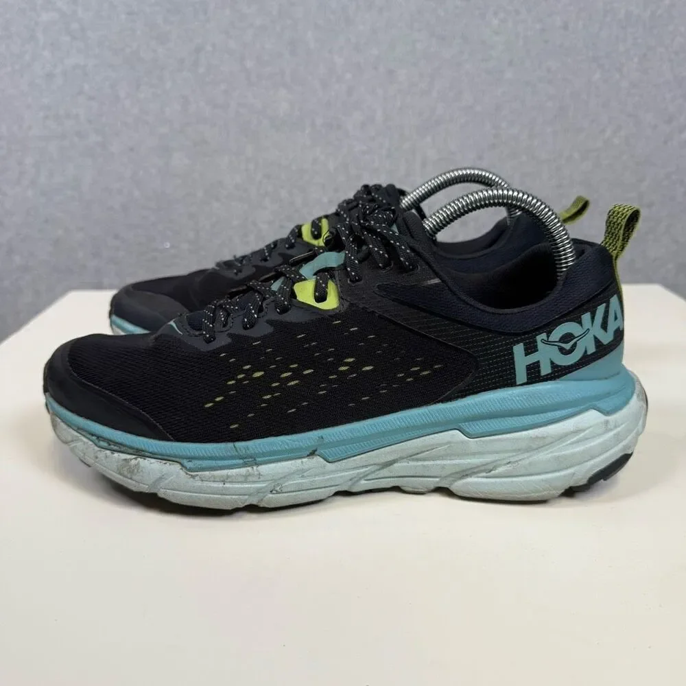Hoka One One hoka one